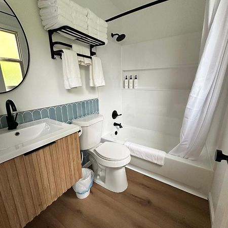 Sun & Sand Resort Port Austin Екстериор снимка