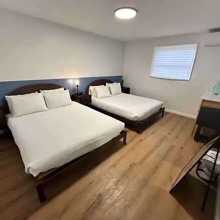 Sun & Sand Resort Port Austin Екстериор снимка