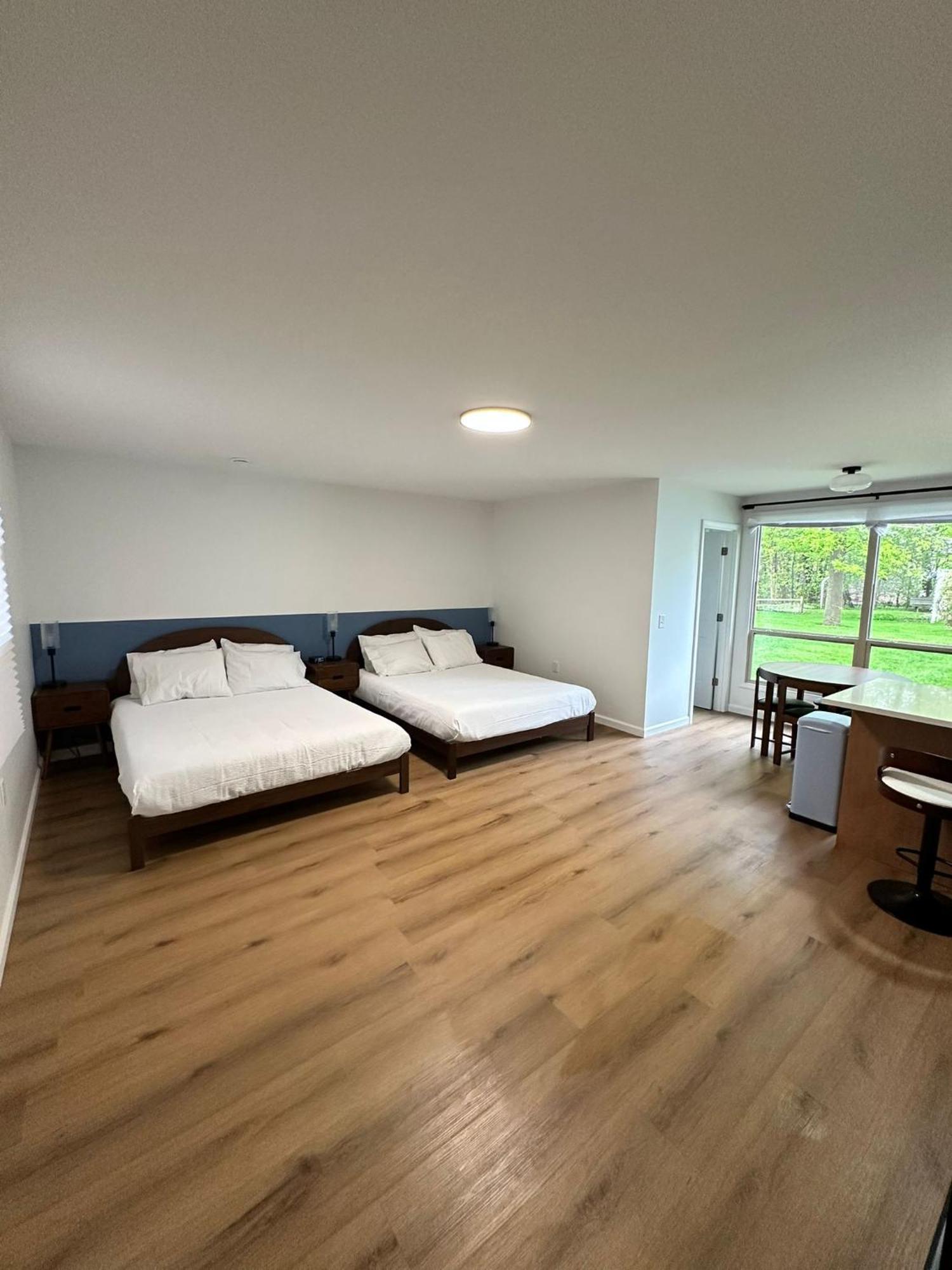 Sun & Sand Resort Port Austin Екстериор снимка