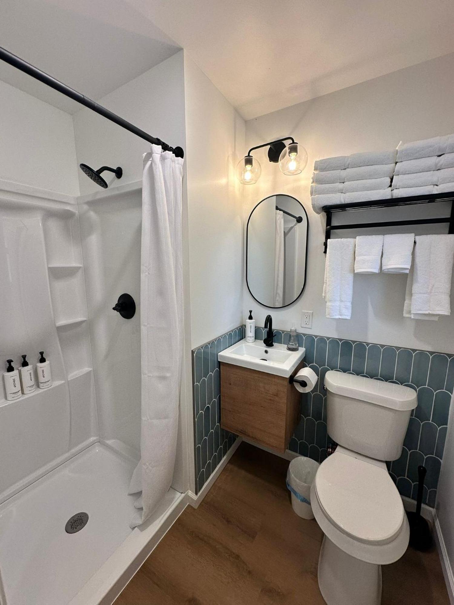 Sun & Sand Resort Port Austin Екстериор снимка